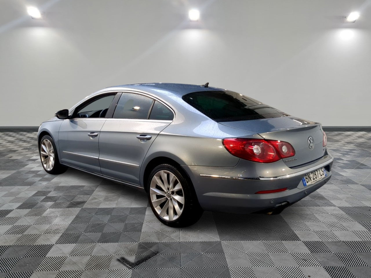 VOLKSWAGEN PASSAT CC 2011