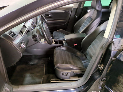 VOLKSWAGEN PASSAT CC 2010