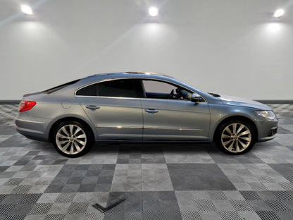 VOLKSWAGEN PASSAT CC 2011