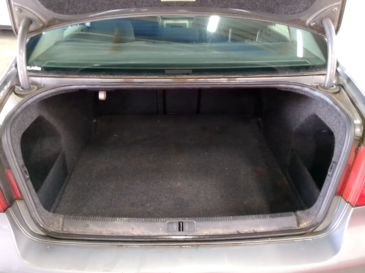 VOLKSWAGEN PASSAT 2006