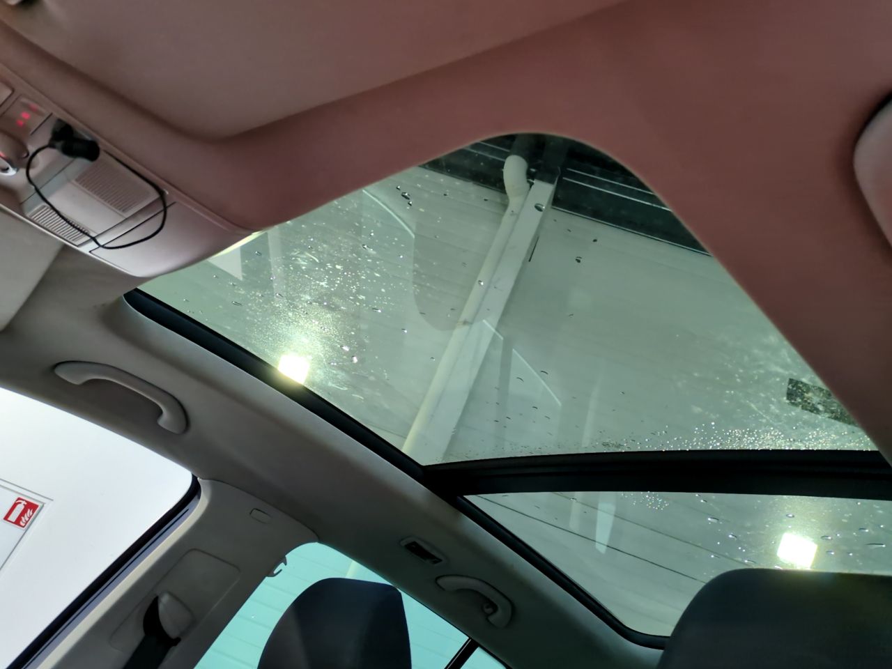 VOLKSWAGEN TIGUAN 2013