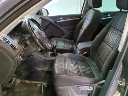 VOLKSWAGEN TIGUAN 2015