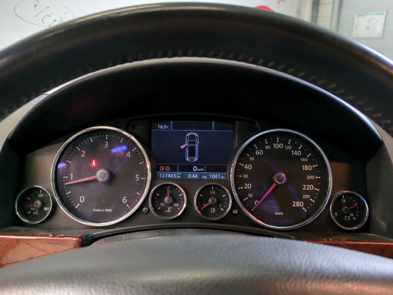 VOLKSWAGEN TOUAREG  2008