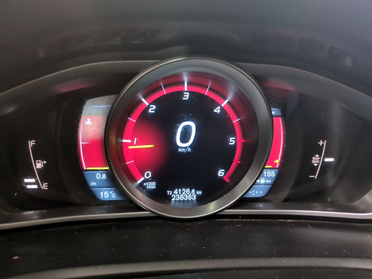 VOLVO V40 CROSS 2013