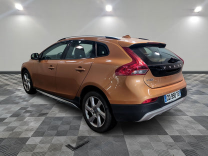 VOLVO V40 CROSS 2013
