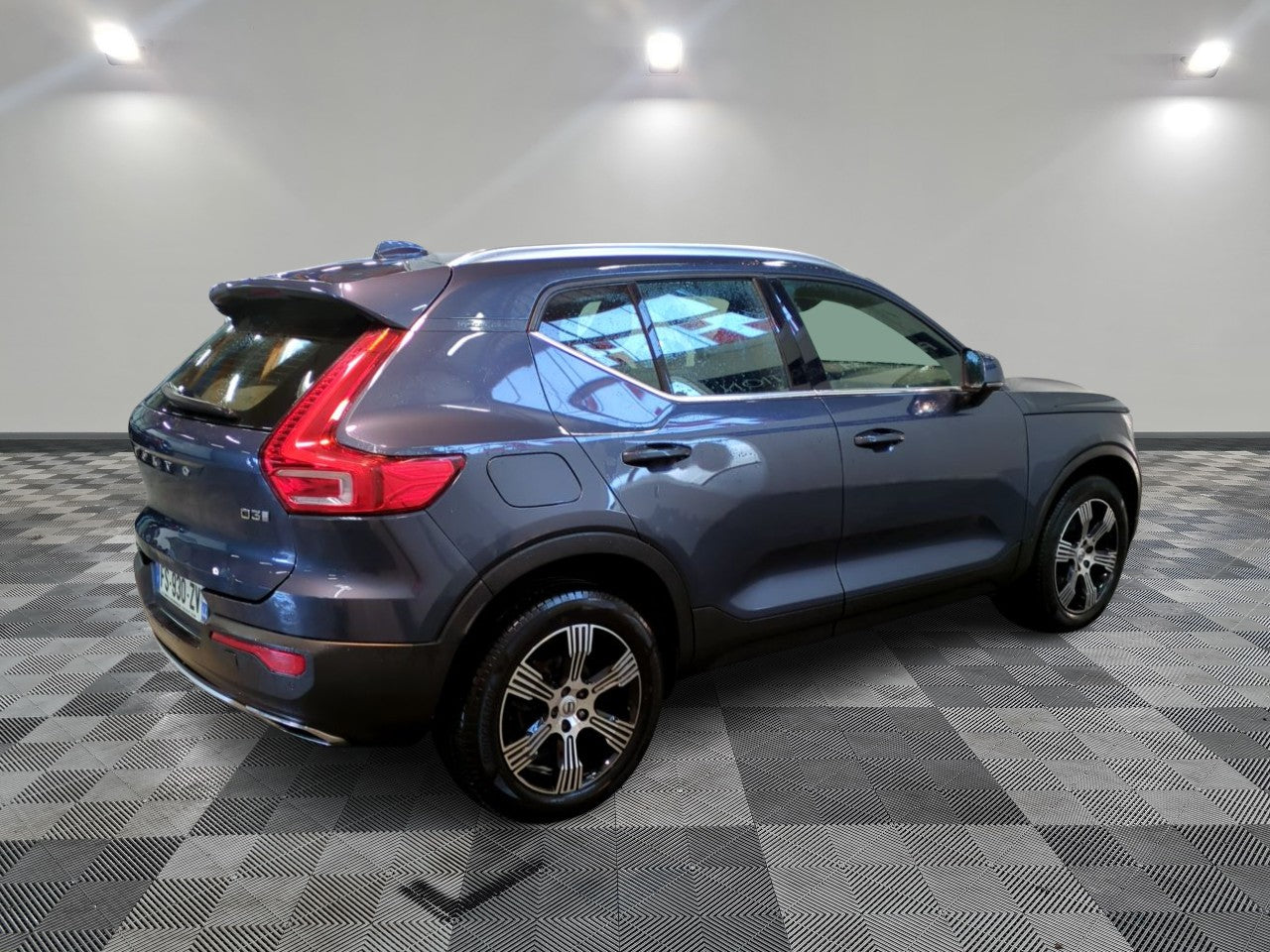 VOLVO XC40 2019