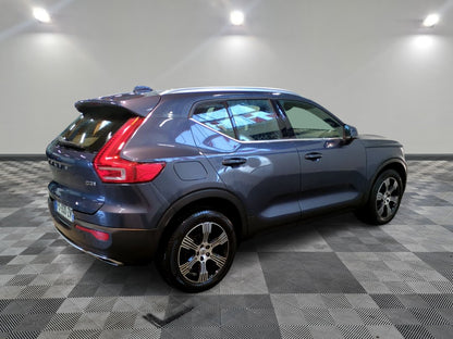 VOLVO XC40 2019