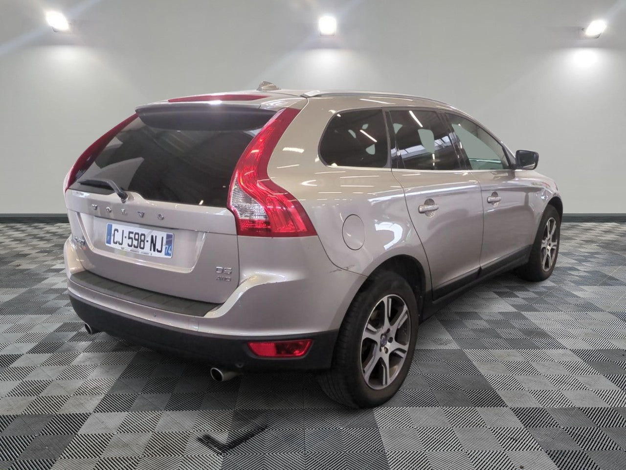 VOLVO XC60 2012