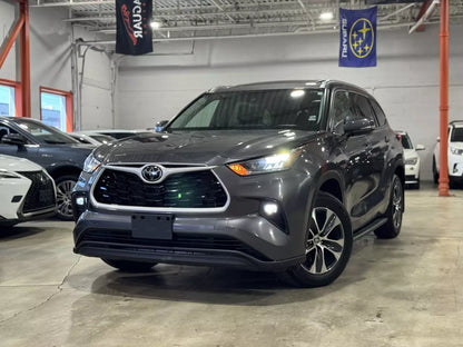 TOYOTA HIGHLANDER XLE 2021