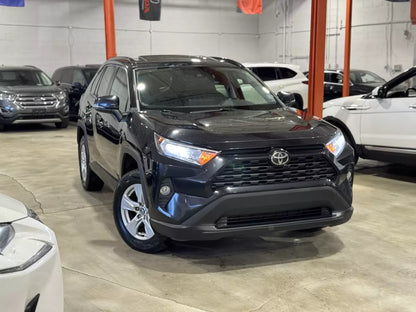 TOYOTA RAV4 XLE 2019