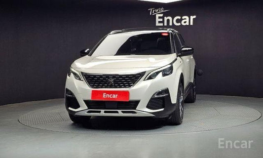 PEUGEOT 5008 2018