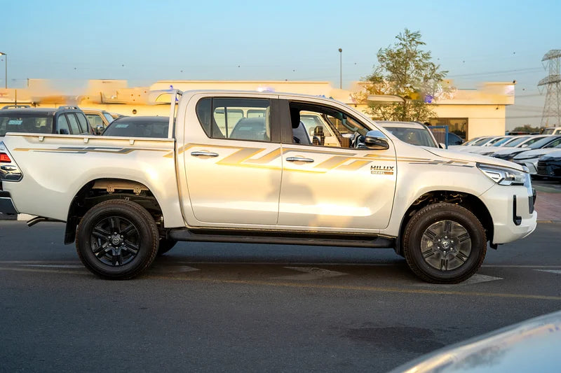 TOYOTA HILUX 2.4 2025