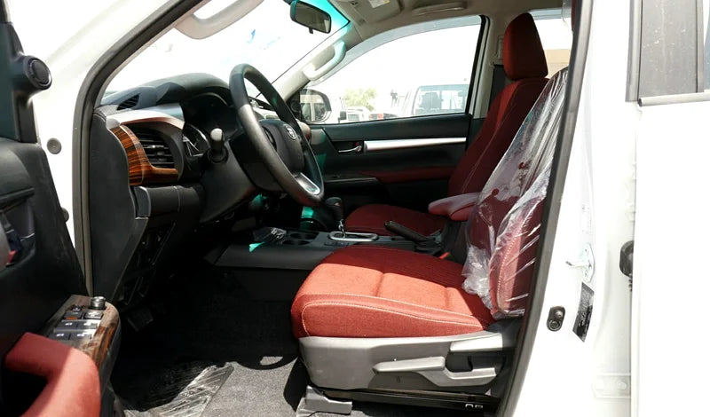 TOYOTA HILUX SR5 4.0 V6 2025