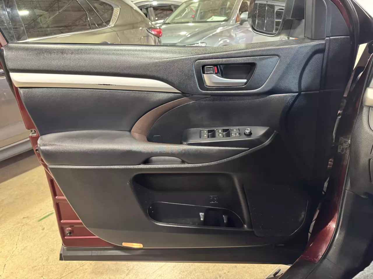 TOYOTA HIGHLANDER XLE 2019