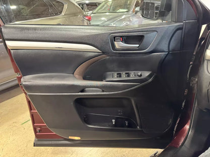 TOYOTA HIGHLANDER XLE 2019