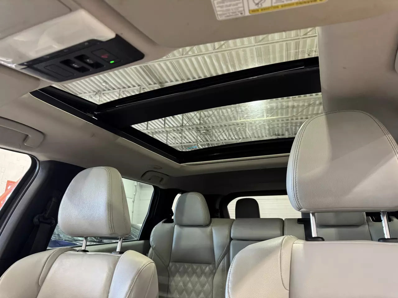 MITSUBISHI OUTLANDER 2023