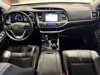 TOYOTA HIGHLANDER XLE 2017