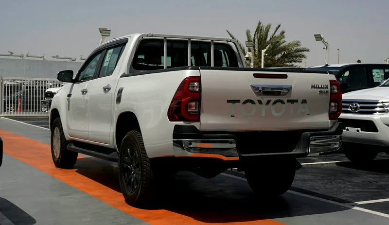 TOYOTA HILUX SR5 4.0 V6 2025