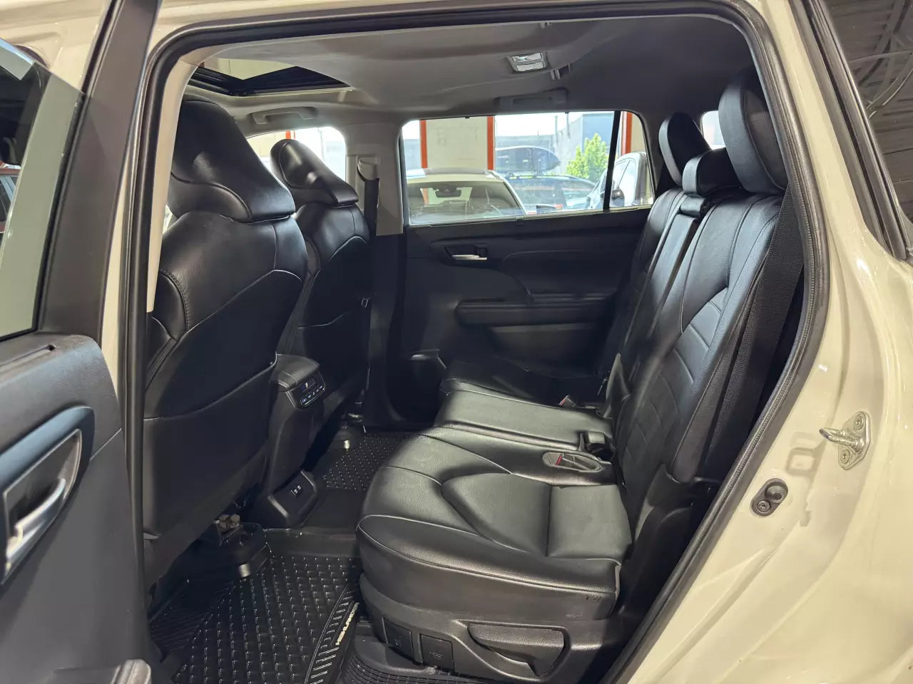 TOYOTA HIGHLANDER XLE 2021 HYBRIDE