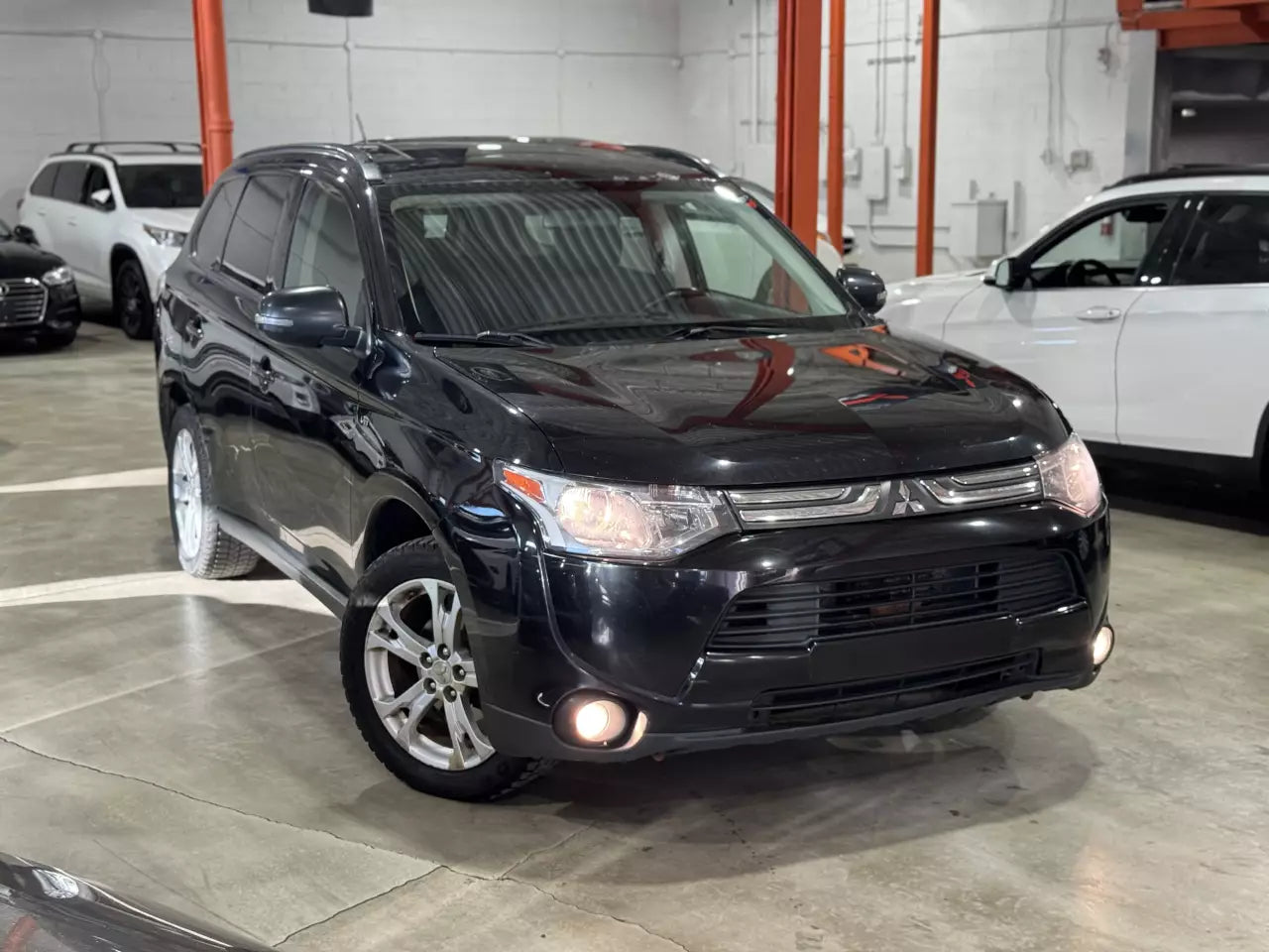 MITSUBISHI OUTLANDER 2014