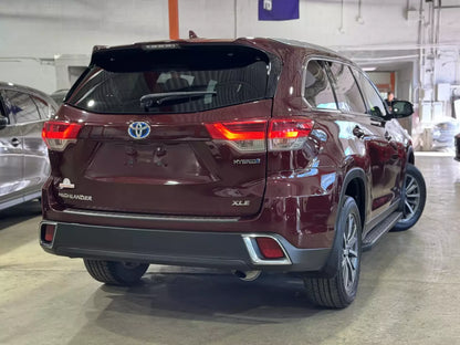 TOYOTA HIGHLANDER XLE 2019