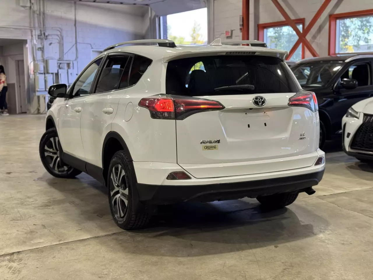 TOYOTA RAV4 LE 2016