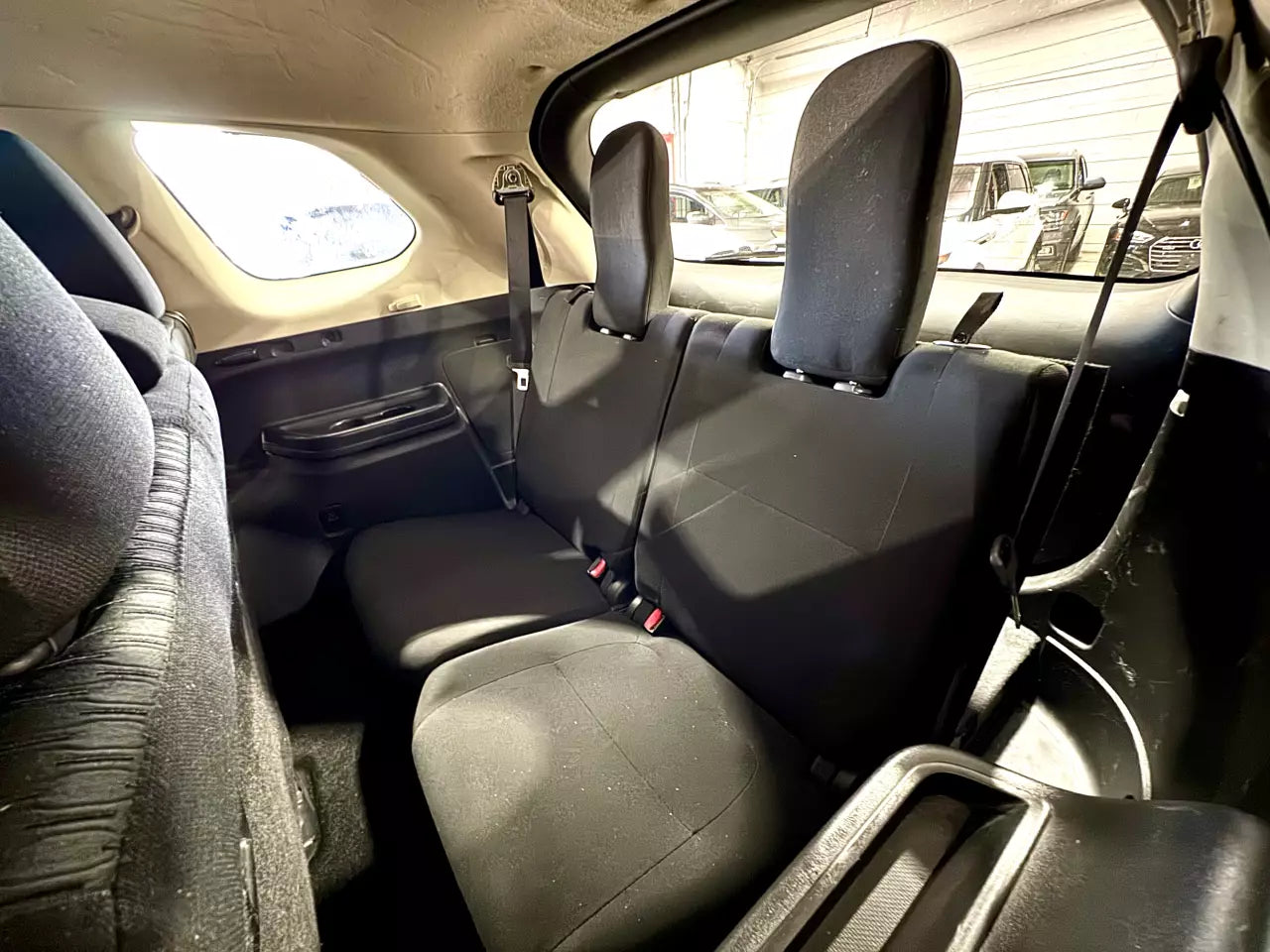 MITSUBISHI OUTLANDER 2014