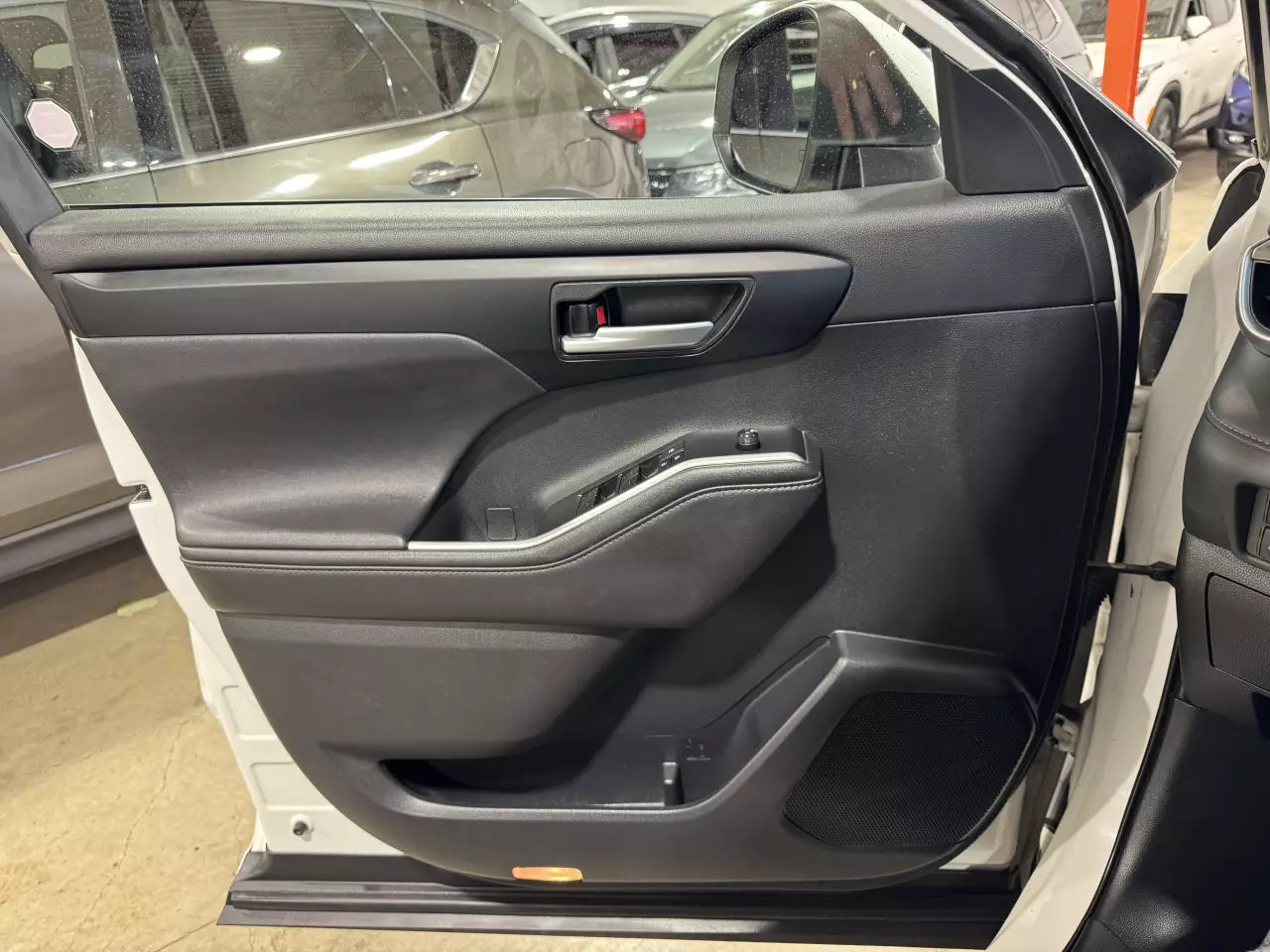 TOYOTA HIGHLANDER XLE 2021 HYBRIDE