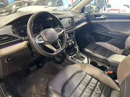 VOLKSWAGEN TAOS 2022