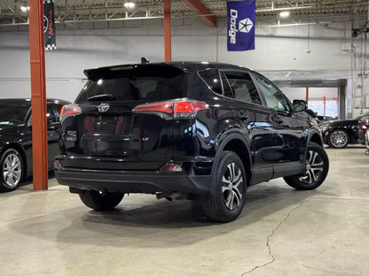 TOYOTA RAV4 LE 2016