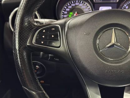 MERCEDES-BENZ GLA 2016