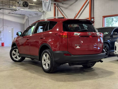 TOYOTA RAV4 XLE